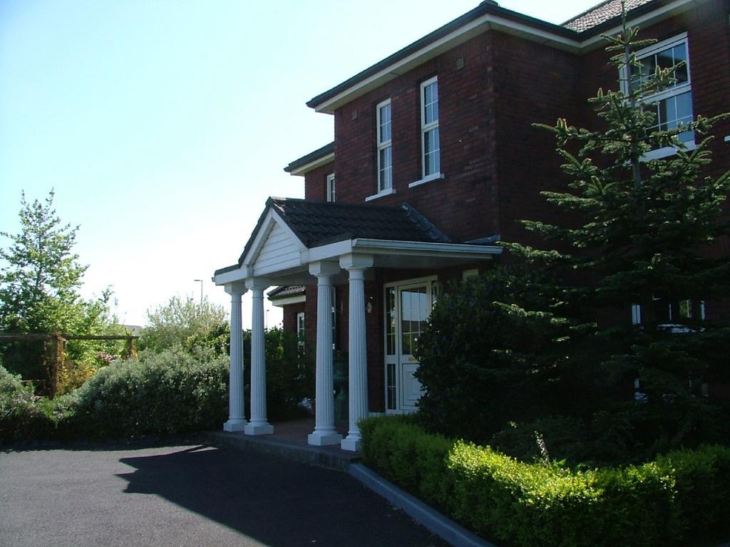 Balally House Shannon Exterior photo